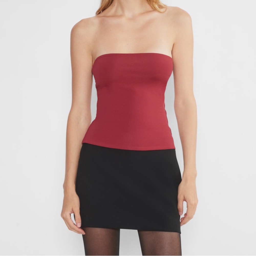 Babaton Contour Tube Top